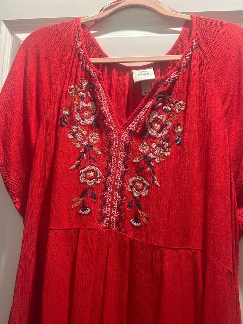 Knox Rose Red Floral Embroidered V-Neck Dress - Picture 3 of 4